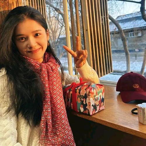 娱乐圈吃瓜大姐头像图片,揭秘明星幕后故事